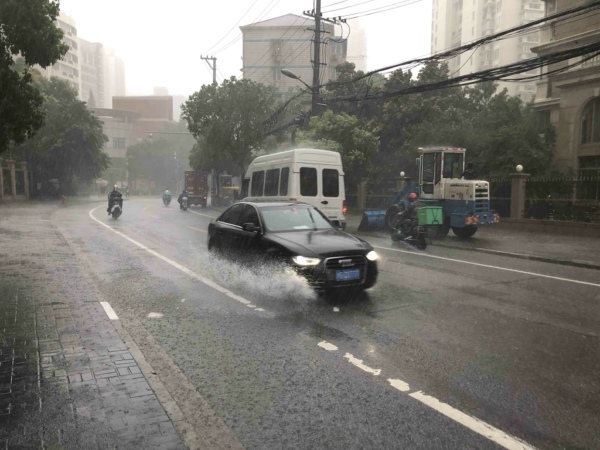 安徽遭遇大暴雨，土壤墑情持續(xù)過多